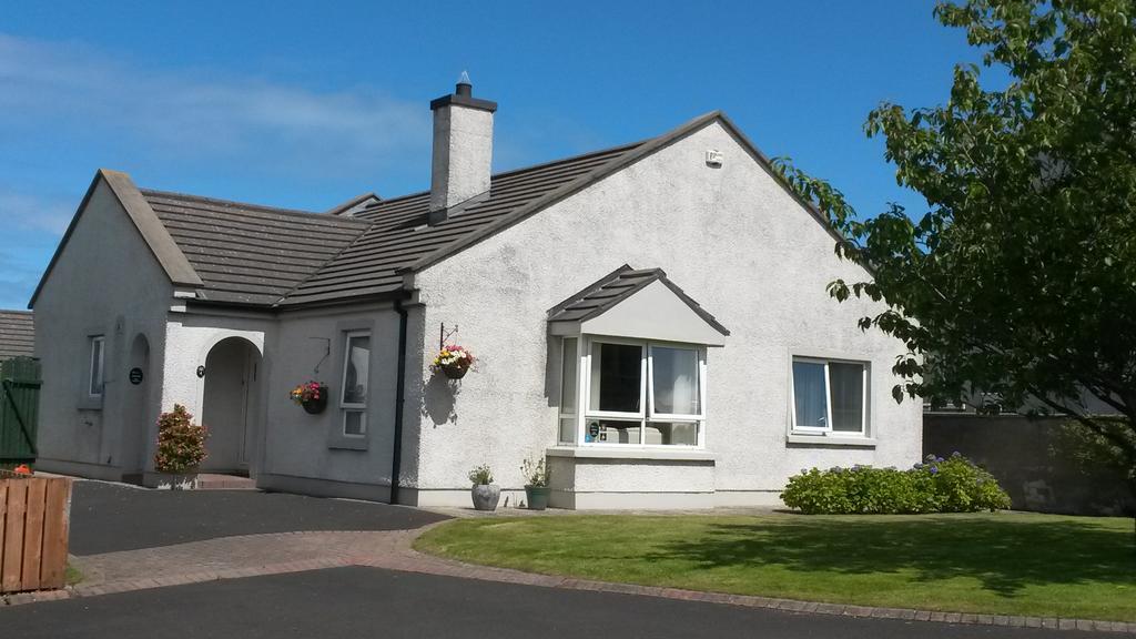 Tranquility Portstewart Villa Luaran gambar